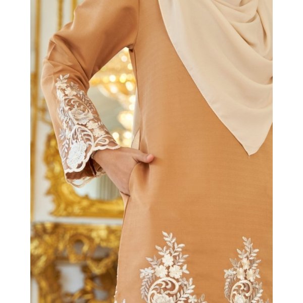 Baju Kurung Royal Lace Ayra - Gold Brown - Image 2