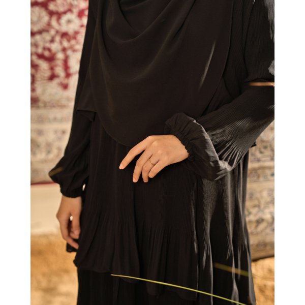 Dress Pleated Herisa - Rich Black - Image 2