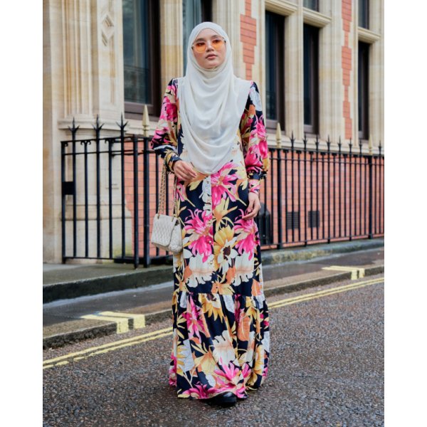 Dress Ruffle Printed Primrose - Daphne Black - Image 3