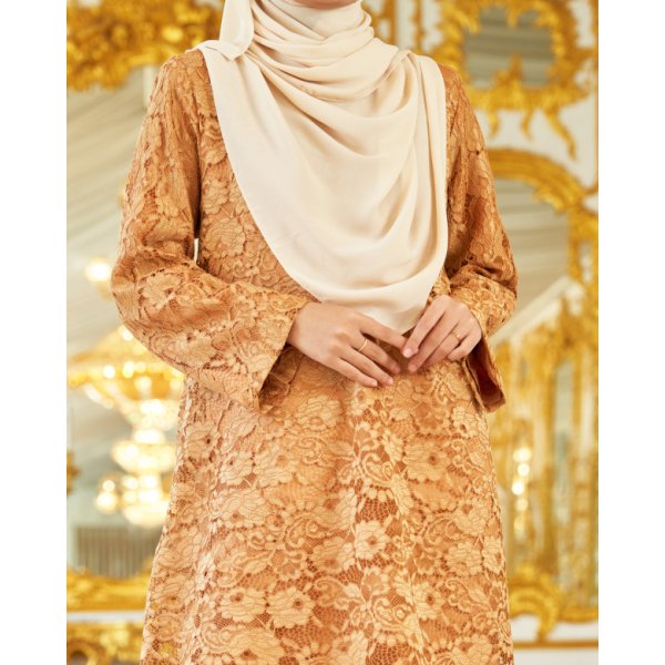 Baju Kurung Lace Batik Alexa - Fawn Beige - Image 2