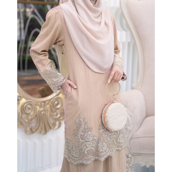 Baju Kurung Moden Lace Hayley - Champagne Nude - Image 2