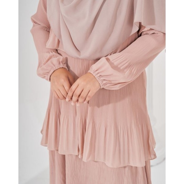 Dress Pleated Herisa - Soft Beige - Image 2