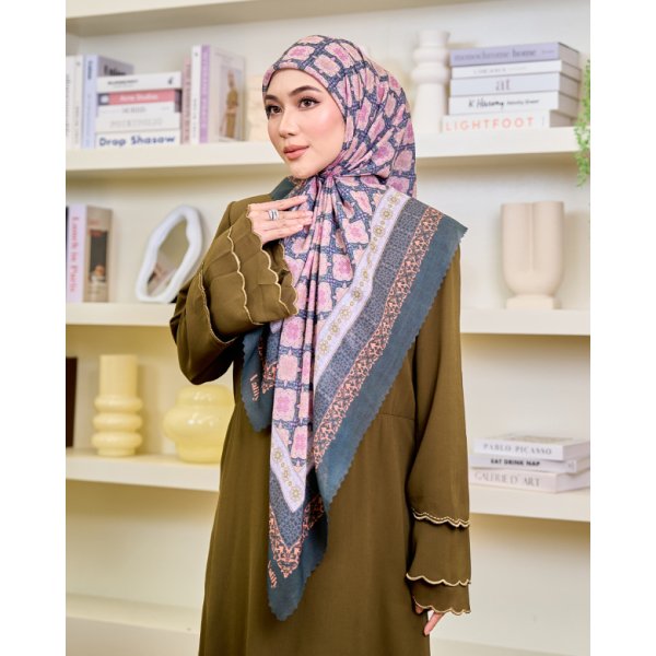 Valily Tudung Bawal Cotton Voile Essaouira - Yara Emerald