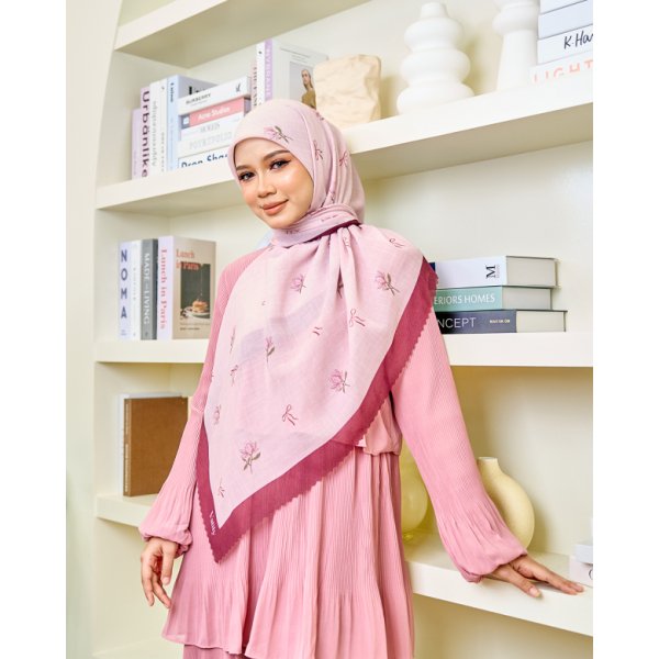 Valily Tudung Bawal Cotton Voile Essaouira - Zyra Pink